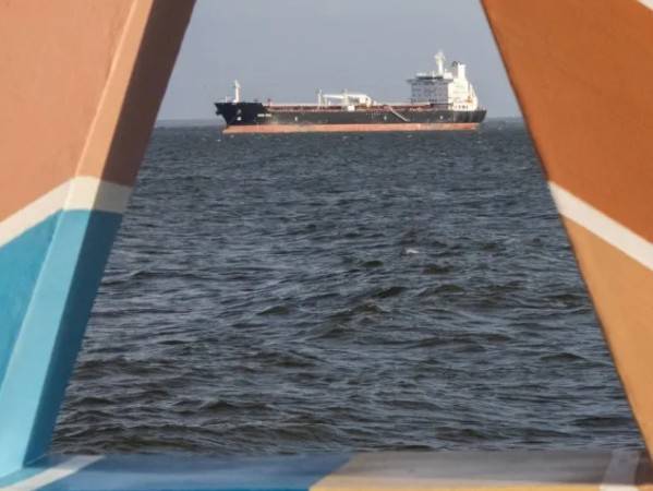 Venezuela entregar&aacute; hasta 50 millones de barriles de petr&oacute;leo a EEUU: Trump