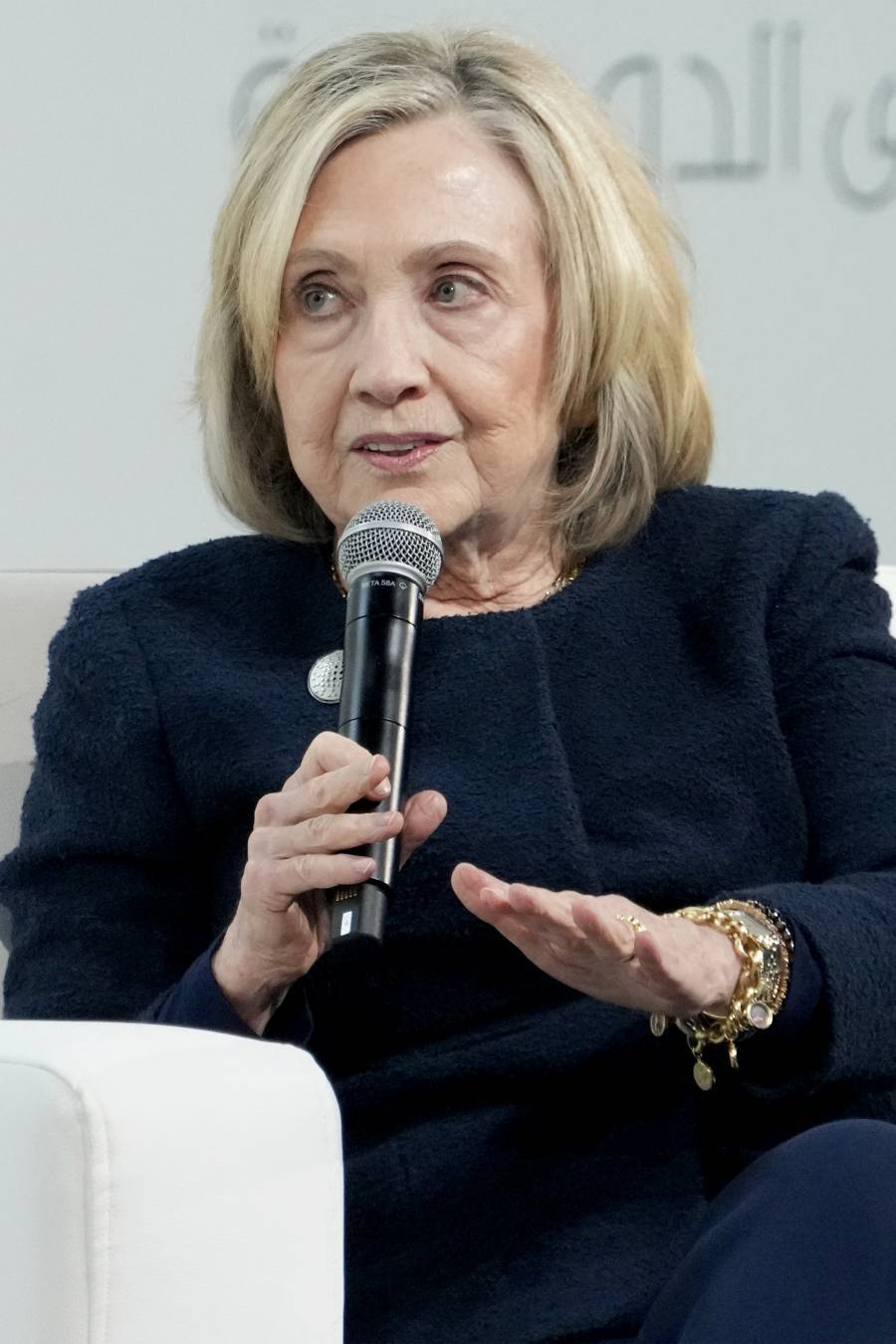 Hillary Clinton propone que su declaraci&oacute;n sobre v&iacute;nculos con Epstein sea p&uacute;blica
