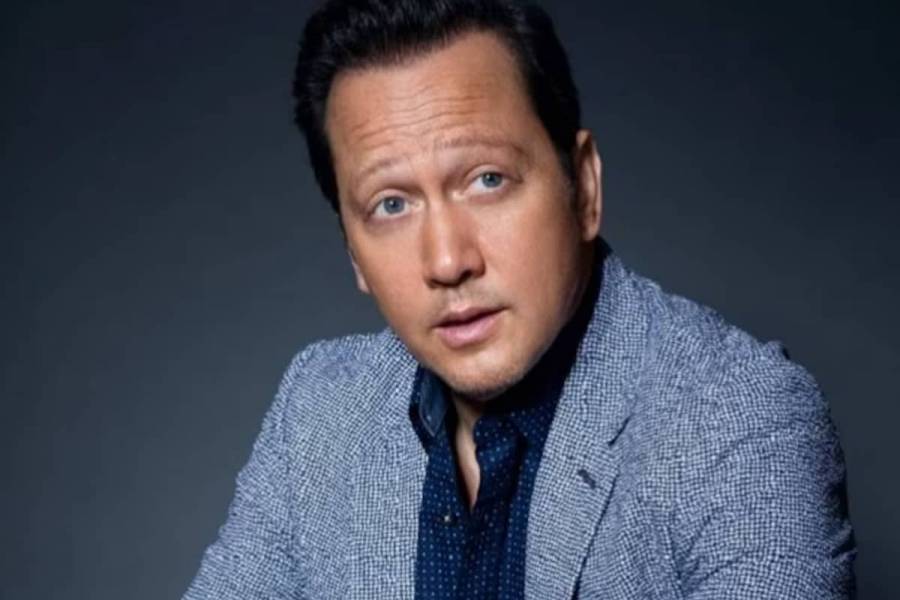 Rob Schneider critica el show de Bad Bunny en el Super Bowl