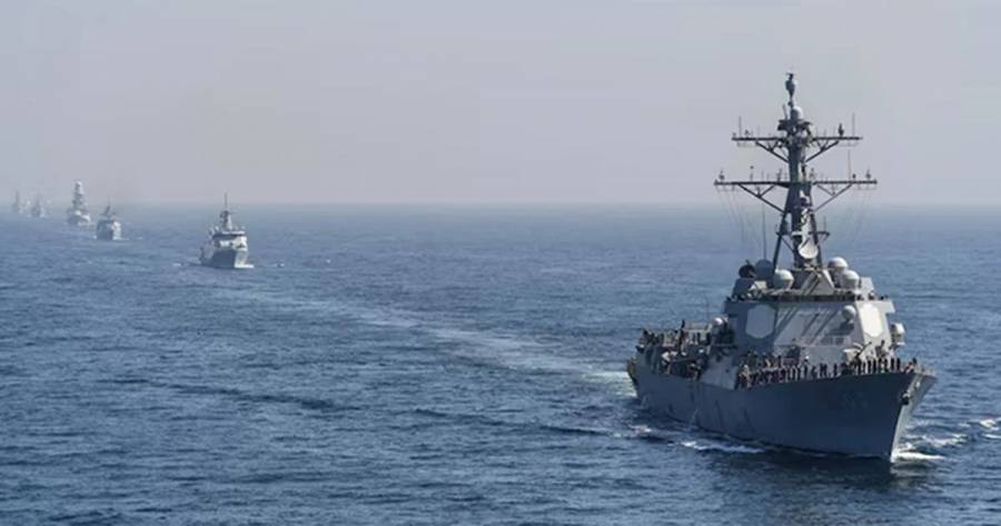 Dos buques de la Marina de EE.UU. chocan en el Caribe durante maniobra de abastecimiento