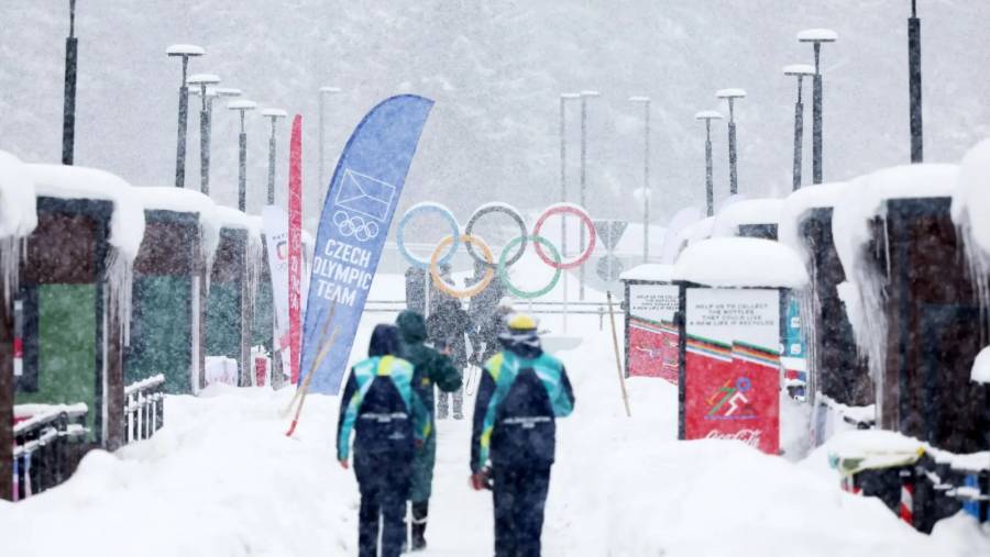 Agotan en tres d&iacute;as los  condones en Villa  Ol&iacute;mpica de Milan-Cortina 2026