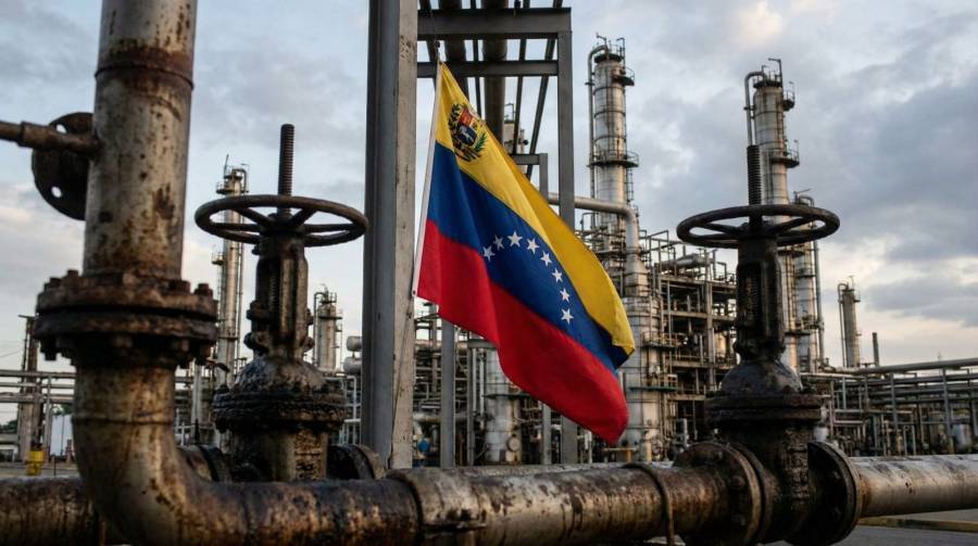 Trump asegura que 50 millones de barriles de petr&oacute;leo venezolano est&aacute;n en tr&aacute;nsito hacia EE.UU.