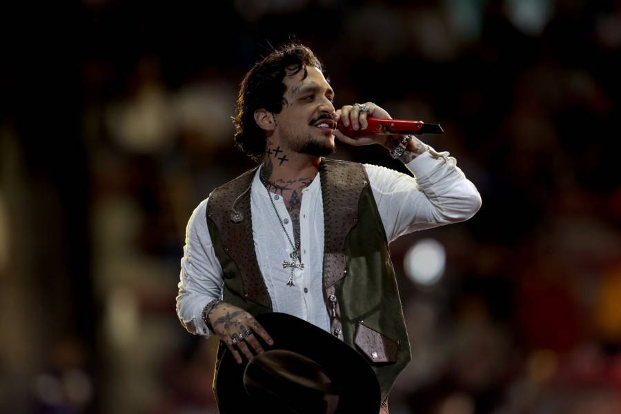 Christian Nodal expresa preocupaci&oacute;n por hechos violentos en el pa&iacute;s