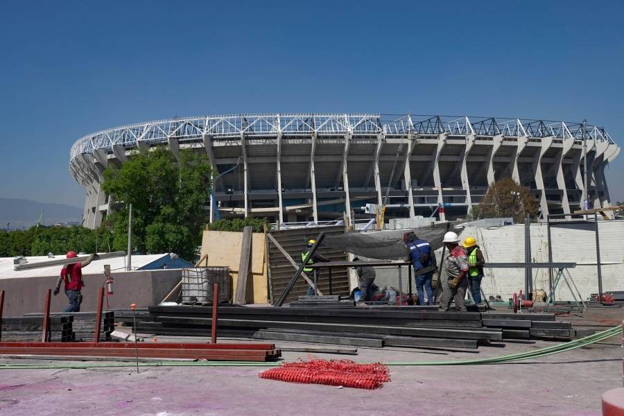 Dudas sobre remodelaci&oacute;n del Estadio Azteca y presencia de Cristiano Ronaldo opacan preparativo M&eacute;xico vs Portugal
