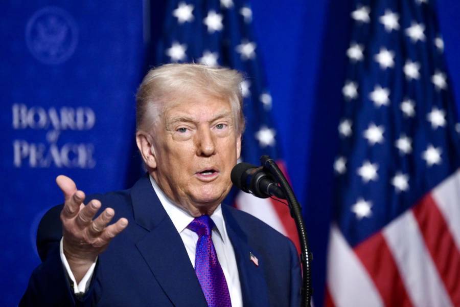 Trump anuncia aumento en producci&oacute;n de armamento avanzado en medio de conflicto con Ir&aacute;n