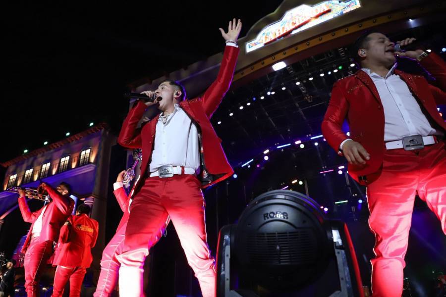 Vocalista de Los Recoditos responde a se&ntilde;alamientos de violencia y anuncia pausa en su carrera