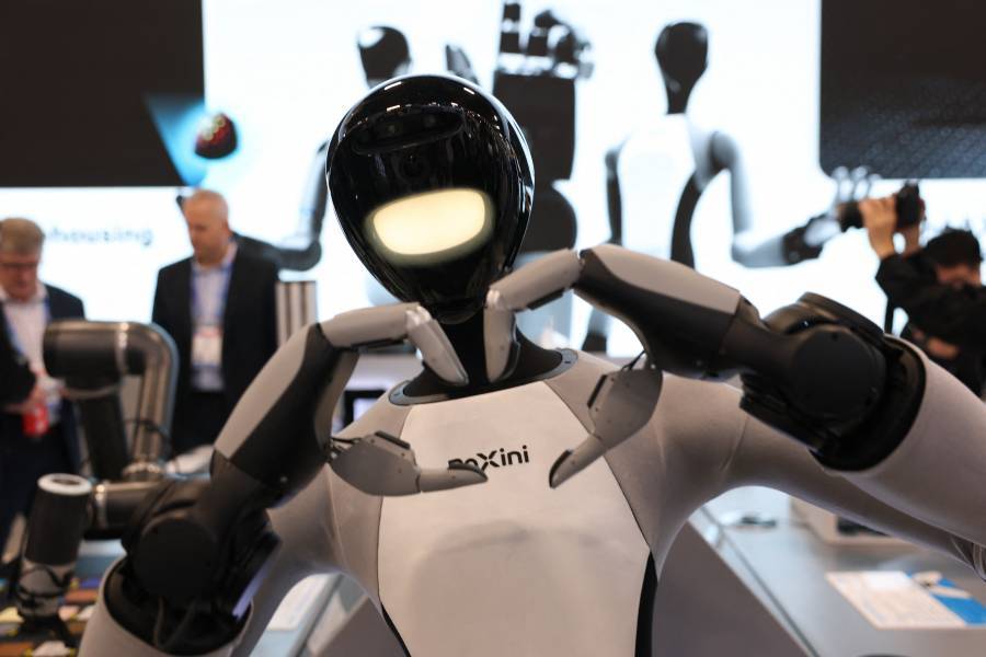 Robots humanoides protagonizan celebraciones del A&ntilde;o Nuevo Lunar en China, evidenciando avance tecnol&oacute;gico