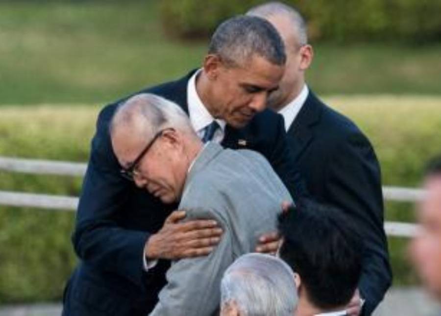 Muere a los 88 a&ntilde;os el sobreviviente de bomba at&oacute;mica de Hiroshima abrazado por Obama