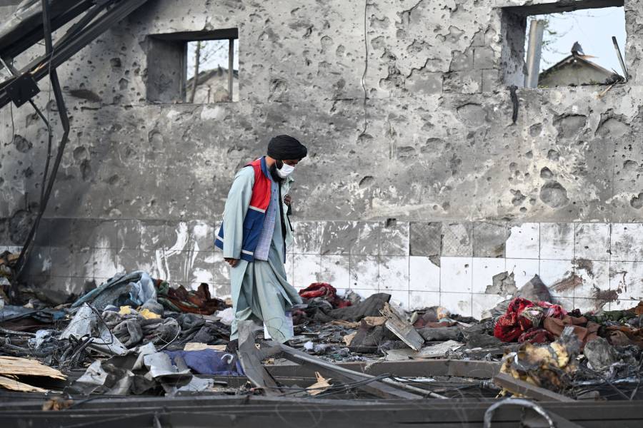 Bombardeo en Afganist&aacute;n deja centenares de muertos en centro de rehabilitaci&oacute;n