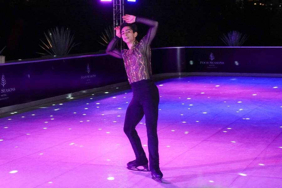 Donovan Carrillo avanza a la final del Mundial de Patinaje Art&iacute;stico en Praga