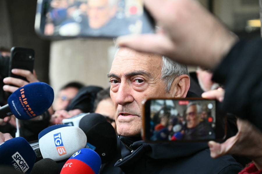 Dimite el presidente de la federaci&oacute;n italiana de f&uacute;tbol tras el fiasco mundialista