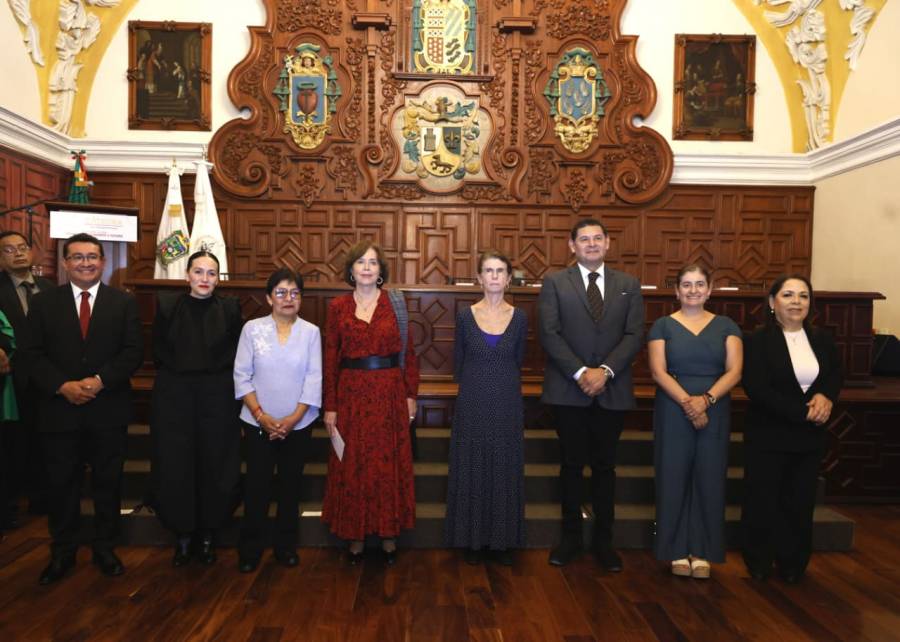 Inauguran en Puebla la c&aacute;tedra Matilde Montoya, un impulso a las mujeres en la ciencia