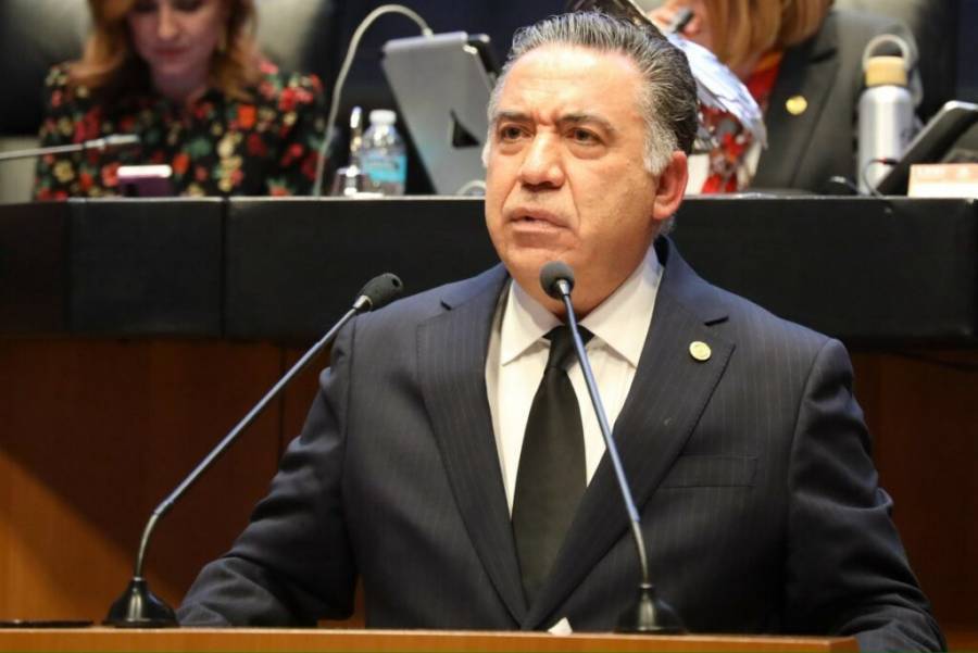SE POSICIONA ANTE RUMORES. El senador Enrique Inzunza C&aacute;zarez, del grupo parlamentario de Morena, neg&oacute; estar negociando su entrega con autoridades de Estados Unidos