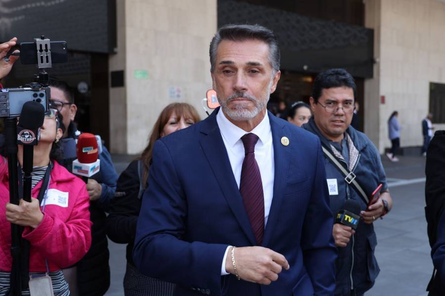 Sergio Mayer rompe v&iacute;nculo con Morena por motivos personales