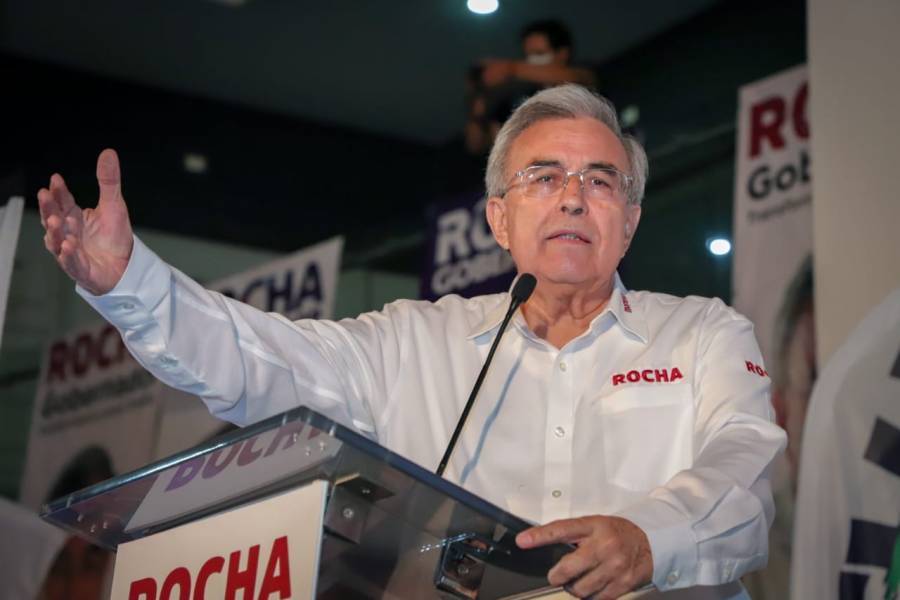 Sheinbaum afirma que no existe obligaci&oacute;n legal para vigilar a acusados por EU con ficha roja de Interpol