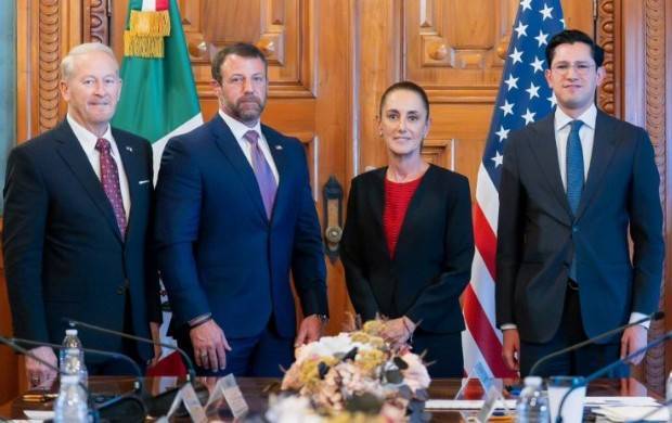 M&eacute;xico y EU reportan ca&iacute;da hist&oacute;rica en cruces migratorios