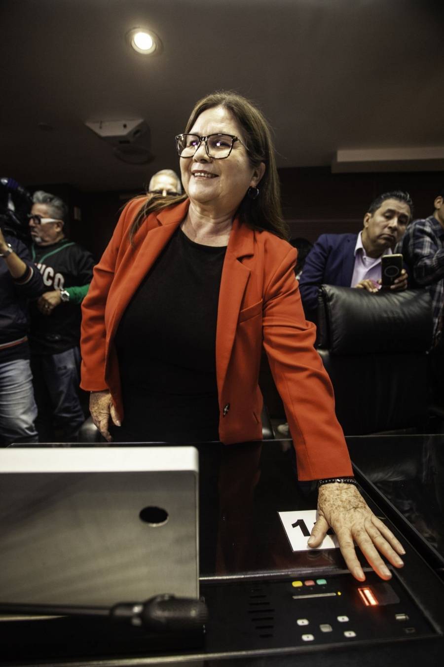 Atender cualquier acusaci&oacute;n bajo las leyes e instituciones de M&eacute;xico: Imelda Castro