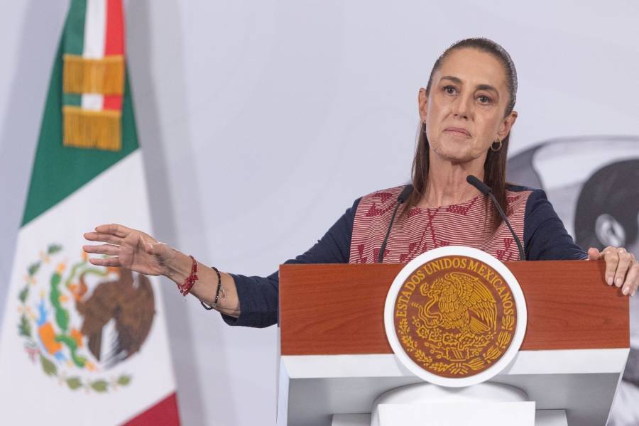 Reaccionan pol&iacute;ticos y periodistas a declaraciones de Sheinbaum sobre TV Azteca