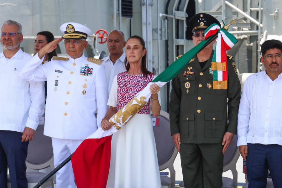 Son Tiempos De Definiciones, De Defender La Soberan&iacute;a Nacional: Presidenta Claudia Sheinbaum En El D&iacute;a De La Marina Nacional Desde L&aacute;zaro C&aacute;rdenas, Michoac&aacute;n