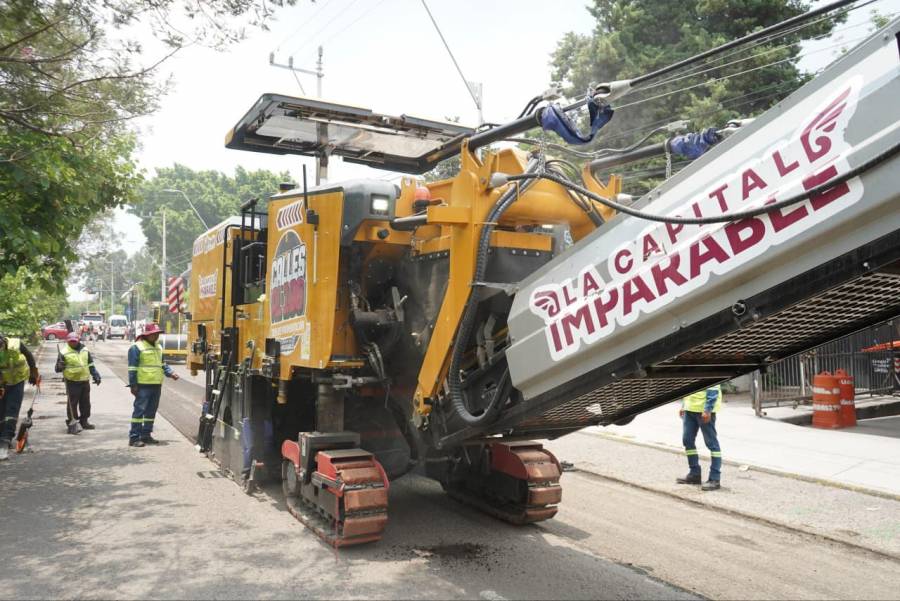 Supervisa Pepe Chedraui avances del Tren Capitalino de Pavimentaci&oacute;n en bulevar Xonaca