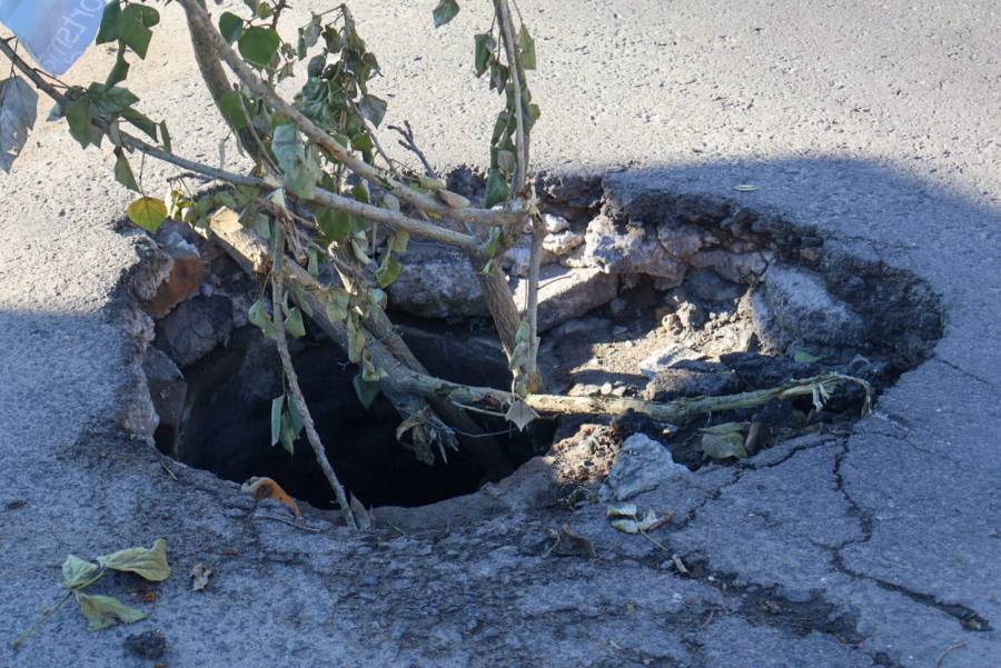Totimehuacan y Xonacatepec lideran reportes de baches en Puebla