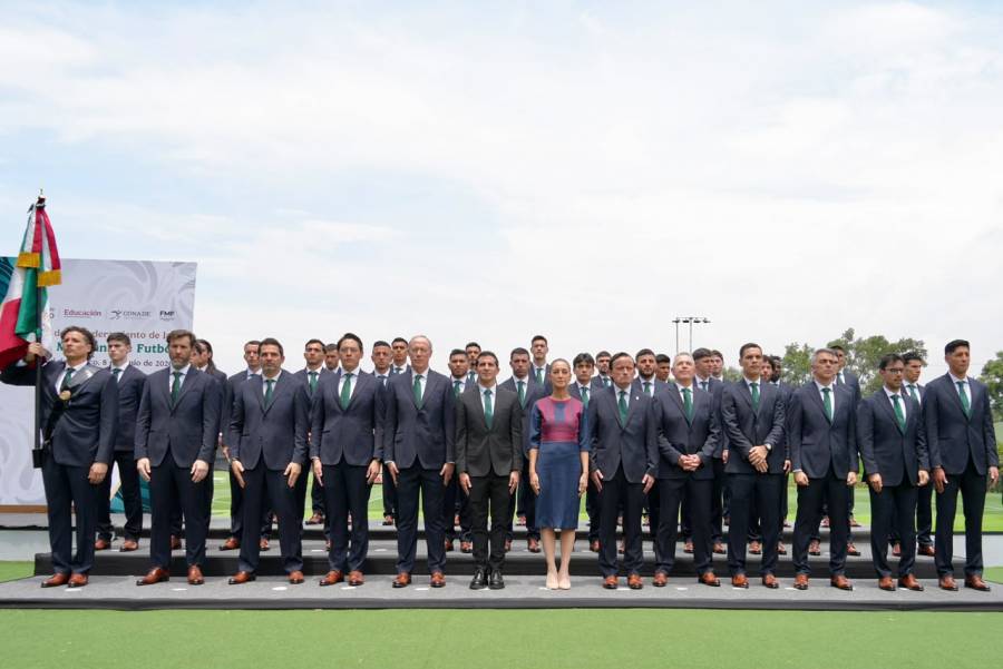Claudia Sheinbaum abandera a la Selecci&oacute;n Mexicana rumbo al Mundial 2026