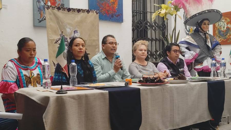 San Pablo Xochimehuacan paga deuda hist&oacute;rica de agua con la CFE