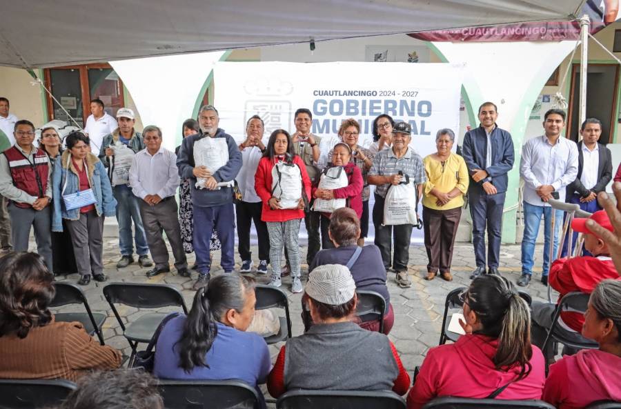 Acercan apoyos alimentarios a familias de Cuautlancingo