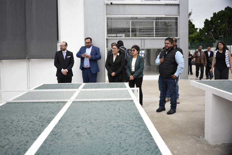 Recorre Rectora Lilia Cedillo nueva sede de la preparatoria Emiliano Zapata
