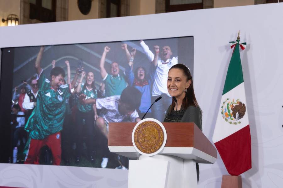 Sheinbaum celebra récord histórico de exportaciones por 709 mil millones de dólares