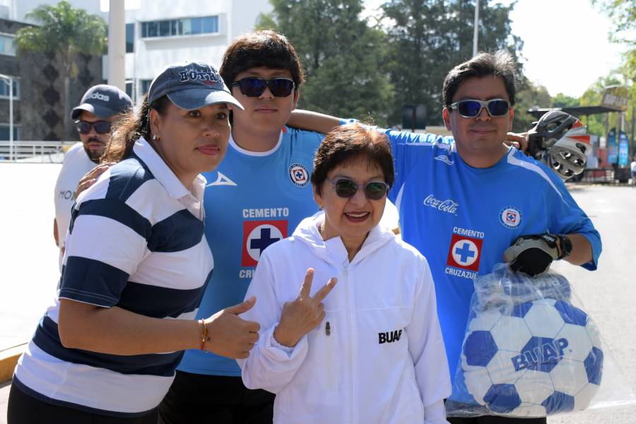 Realizan Rodada del D&iacute;a del Padre BUAP 2026