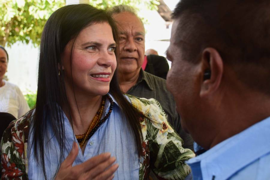 Manuela Obrador critica a Donald Trump durante mitin en Chiapas y desata pol&eacute;mica