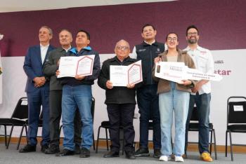 Armenta y Chedraui entregan beneficios del Programa de Vivienda para el Bienestar en Puebla
