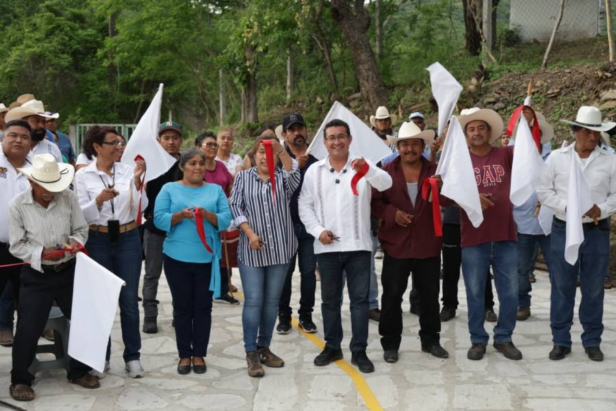 Destaca diputado P&aacute;vel Gaspar acciones de obra comunitaria para detonar el desarrollo de la mixteca y preservaci&oacute;n del patrimonio cultural