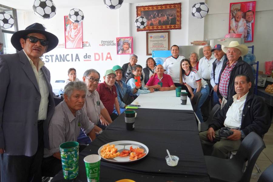 Dif De Texmelucan Celebra A Adultos Mayores Con Motivo Del D&iacute;a Del Padre