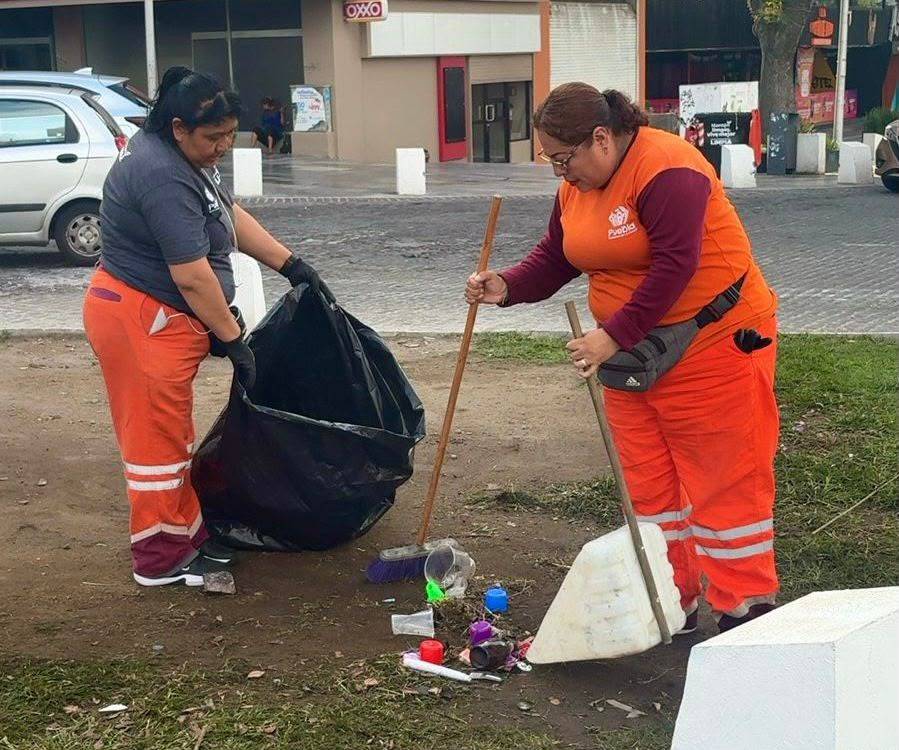 Refuerza Gobierno de Pepe Chedraui labores de limpieza en diversos puntos de la capital posterior al partido de M&eacute;xico
