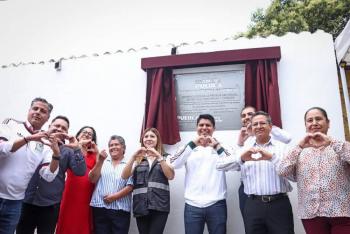Entrega Omar Mu&ntilde;oz pavimentaci&oacute;n en Privada San Miguel