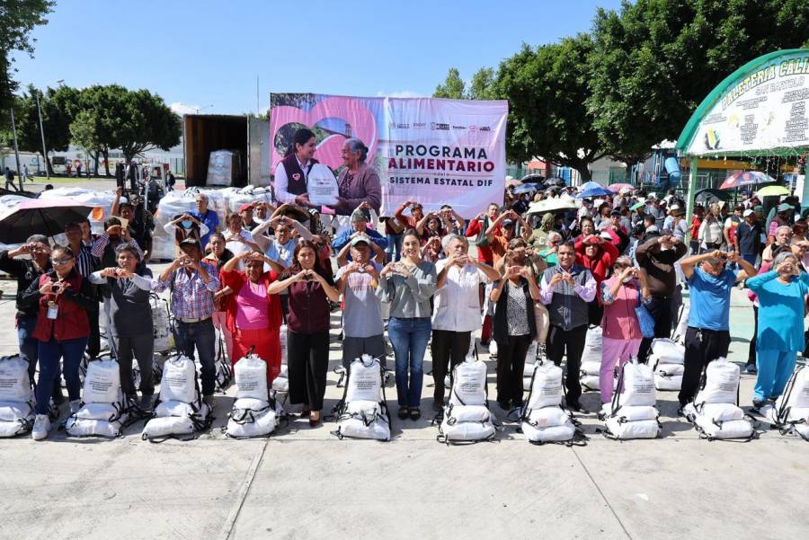 Protege SEDIF a familias en situaci&oacute;n vulnerable con nutritivas canastas alimentarias