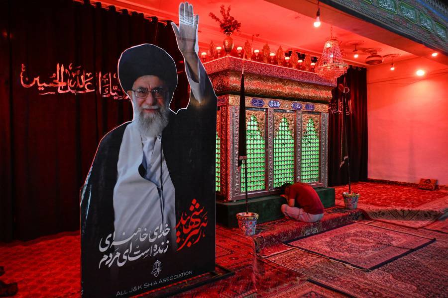 Ir&aacute;n decreta tres d&iacute;as feriados para funeral del exl&iacute;der supremo Al&iacute; Jamenei