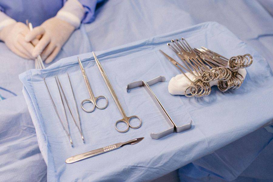 Suman siete denuncias por falsos cirujanos en Puebla en los &uacute;ltimos tres a&ntilde;os; ninguna cl&iacute;nica fue clausurada
