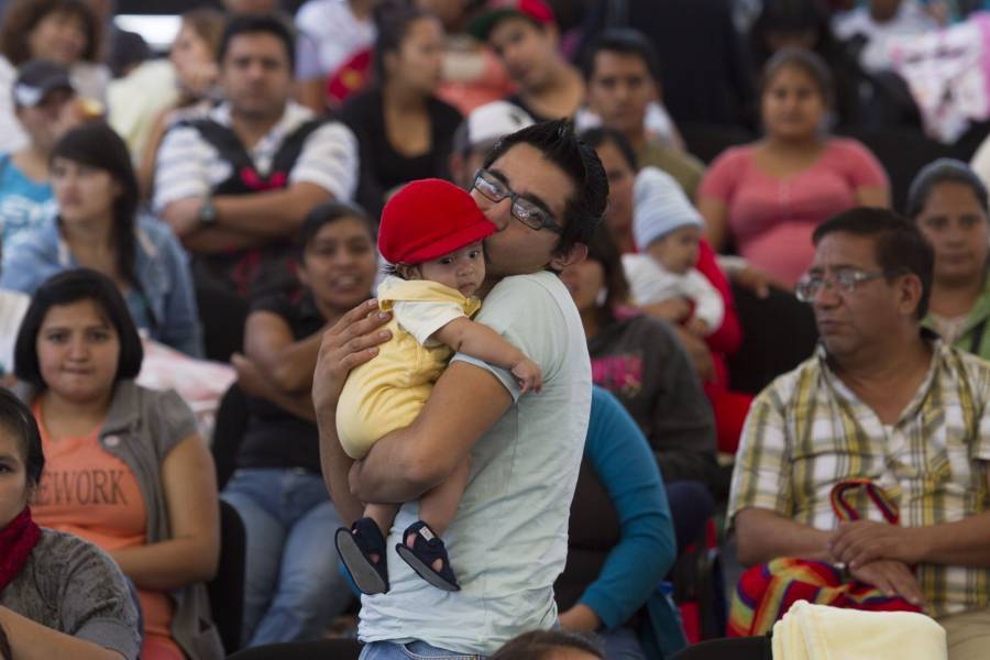 PRI plantea ampliar a 20 d&iacute;as la licencia de paternidad con goce de sueldo