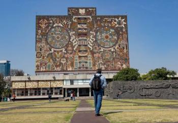 Biblioteca Central de la UNAM cumple siete d&eacute;cadas con una renovaci&oacute;n enfocada en las nuevas formas de estudio