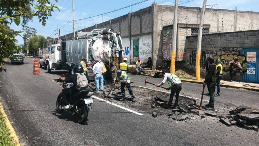 Infraestructura responsabiliza a Agua de Puebla por da&ntilde;os en Diagonal Defensores
