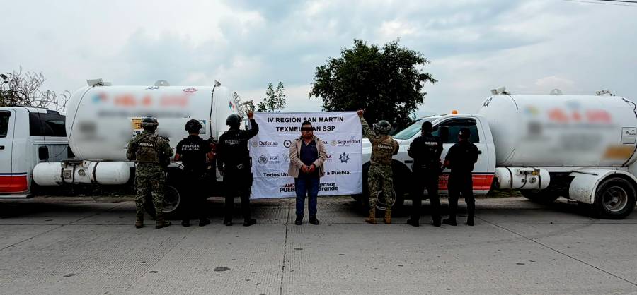 Polic&iacute;a De Texmelucan Brinda Apoyo Para Aseguramiento De Un Masculino Y Dos Pipas