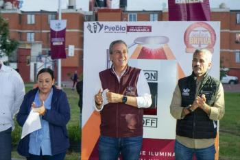 Inaugura Pepe Chedraui alumbrado p&uacute;blico en Galaxia La Laguna con tecnolog&iacute;a LED