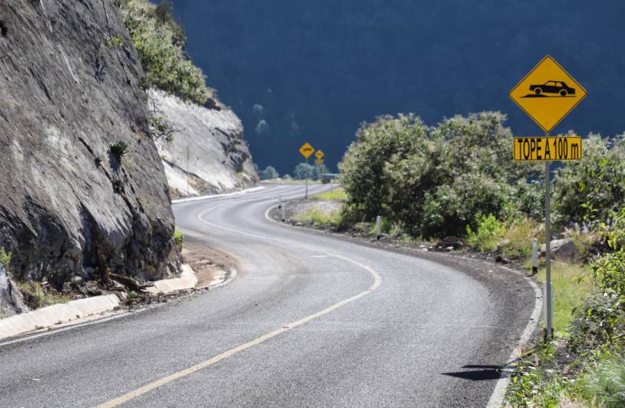 Armenta anuncia pavimentaci&oacute;n en carreteras de la Sierra Norte y Nororiental