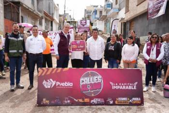 Supervisa Pepe Chedraui trabajos de pavimentaci&oacute;n en la Junta Auxiliar Santo Tom&aacute;s Chautla