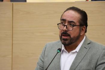 Plantea Rafael Micalco reforma para fortalecer la prevenci&oacute;n de enfermedades transmisibles en la infancia