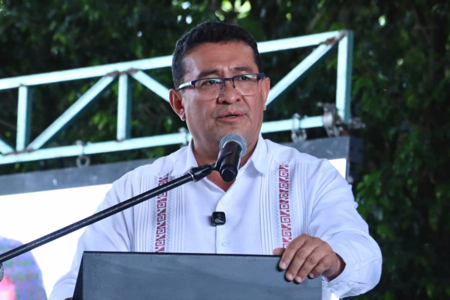 Reafirma P&aacute;vel Gaspar trabajo legislativo para fortalecer la educaci&oacute;n y las oportunidades de las juventudes en la Mixteca