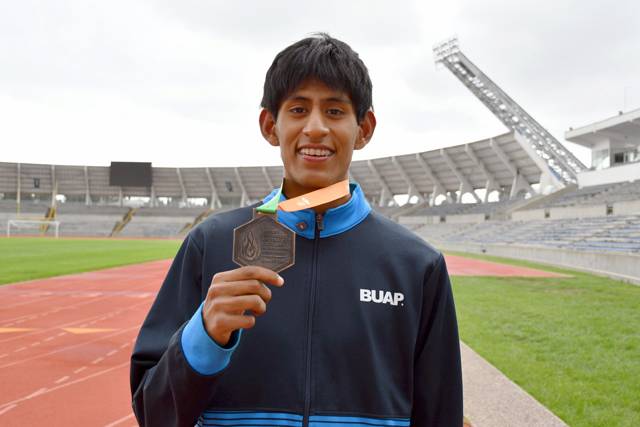Todos mis esfuerzos tienen sus frutos: Yahel Alcaide Bravo